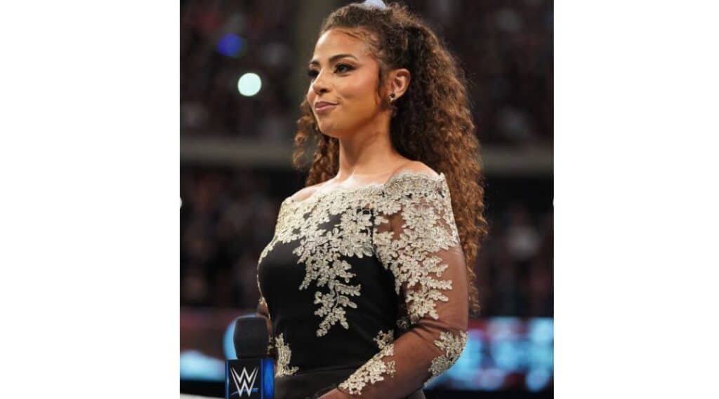 Samantha Irvin carrer in WWE ring announcer