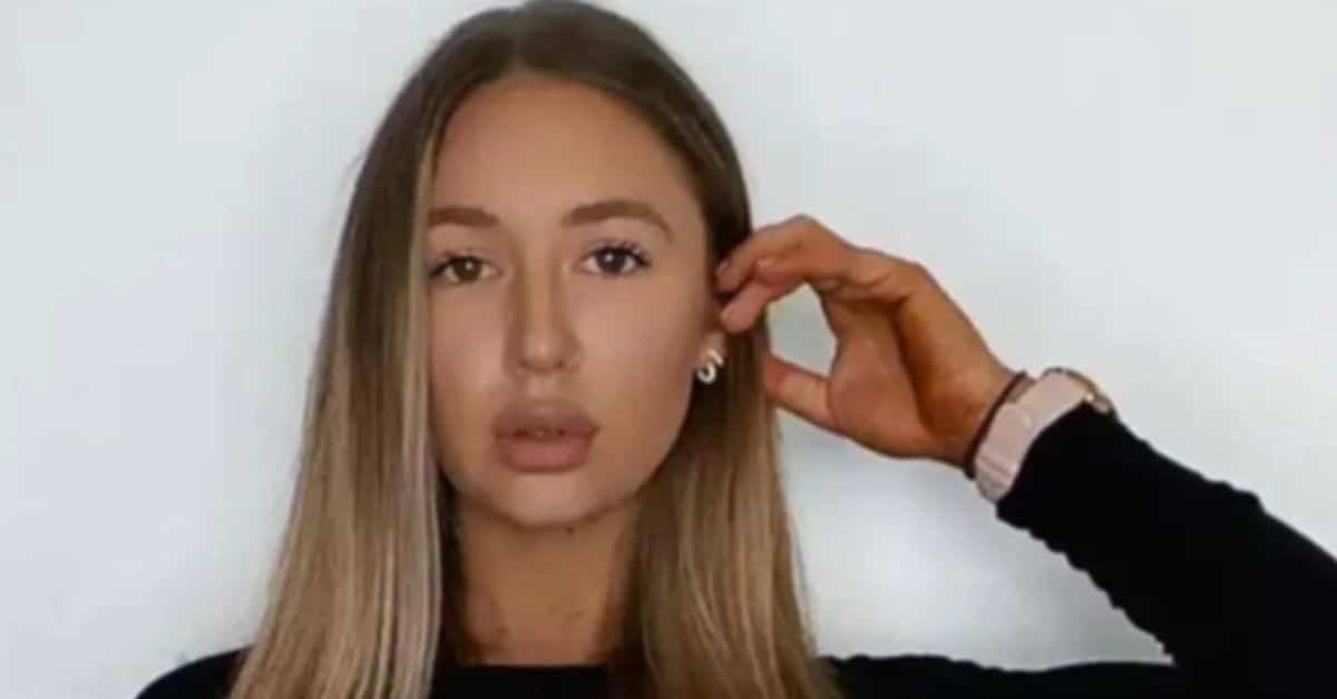 Holly Brougham - Net Worth, Age, Height, Boyfriend, BioWiki